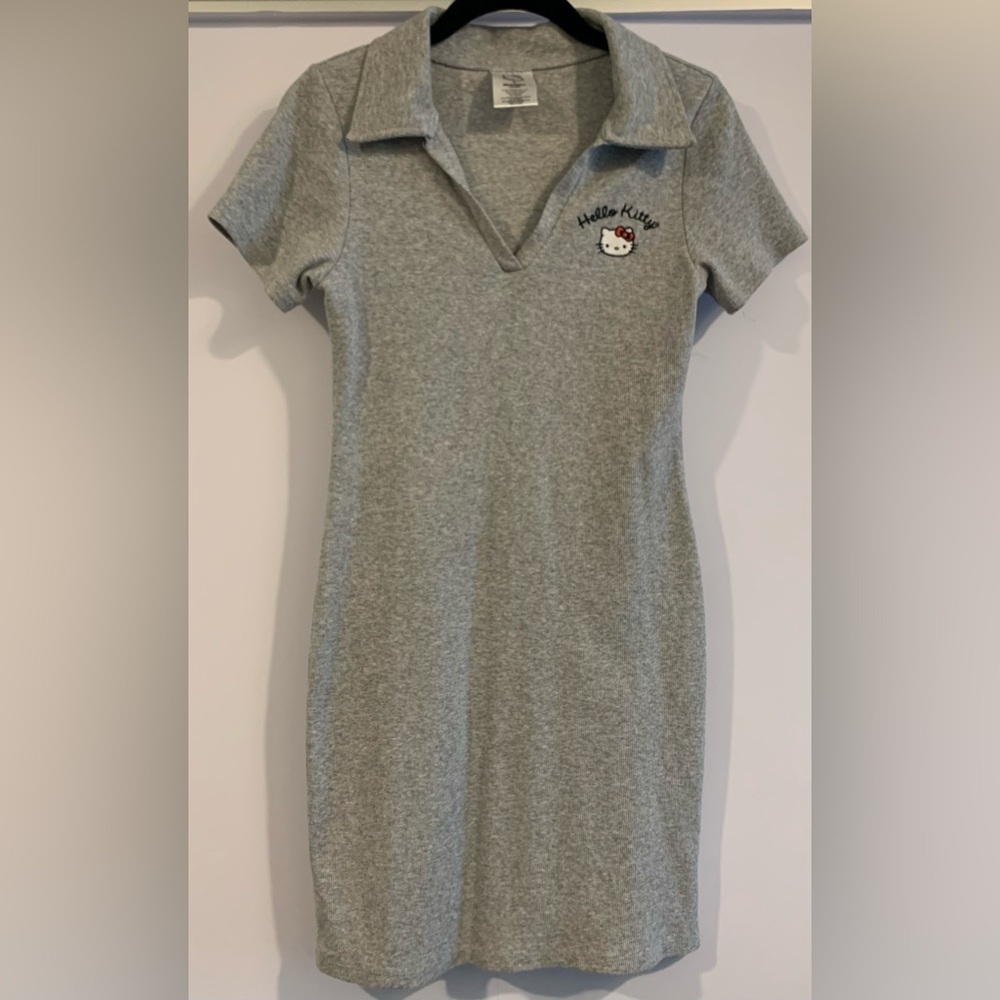 Excellent Condition, Hello Kitty by Sanrio Ribbed Polo Dress w/ Logo, Sz Medium - Picture 2 of 7